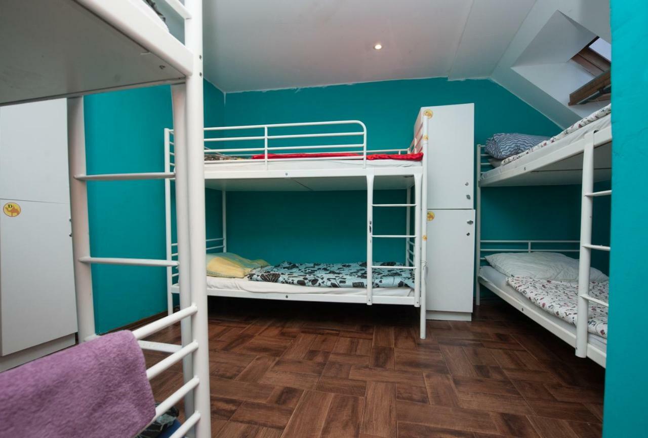 Backpacker Hostel *
